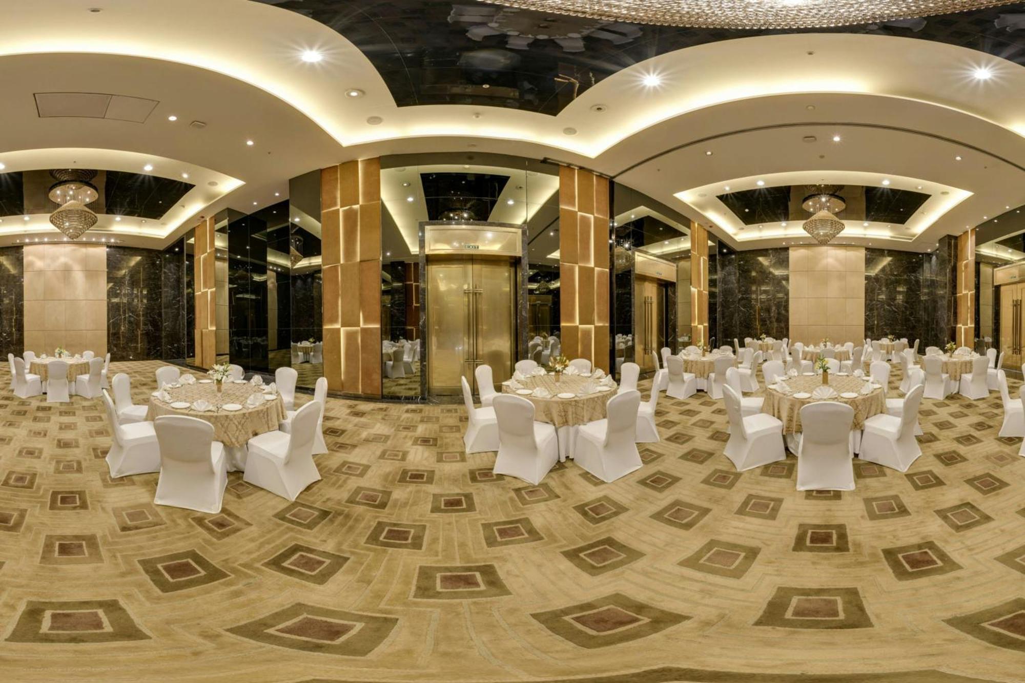 Renaissance Lucknow Hotel, Gomti Nagar Dış mekan fotoğraf