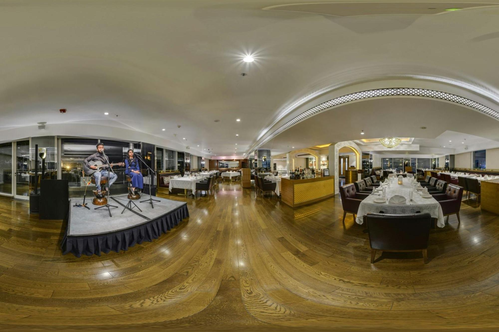 Renaissance Lucknow Hotel, Gomti Nagar Dış mekan fotoğraf